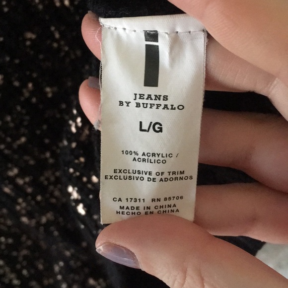 Black and Rose Gold Baggy Sweater - Picture 10 of 10